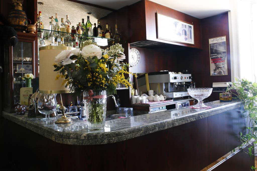 Albergo Garisenda Bologna Esterno foto