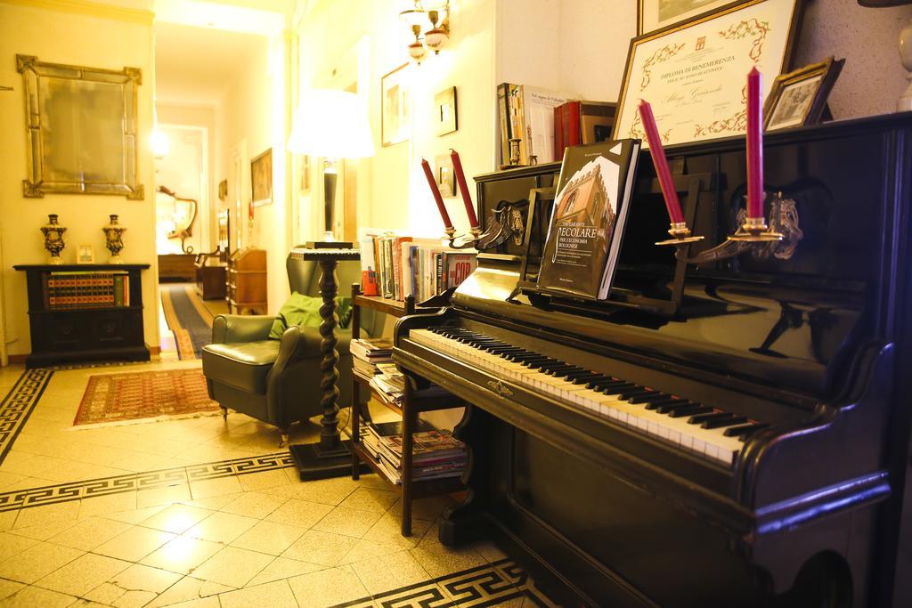 Albergo Garisenda Bologna Esterno foto