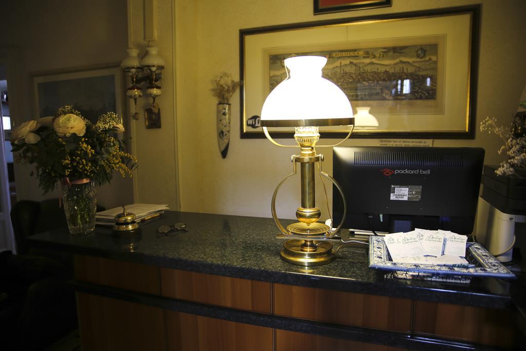 Albergo Garisenda Bologna Esterno foto